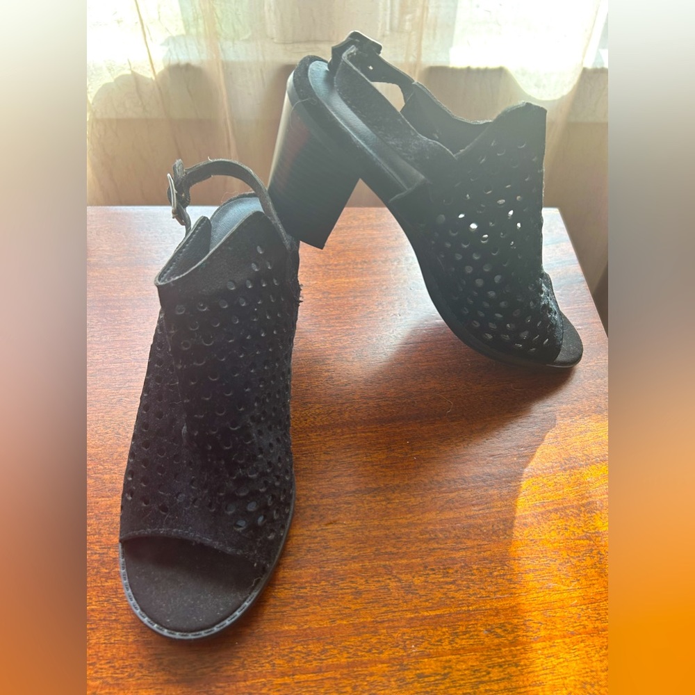 Sonoma NEW black Sandals 7.5
